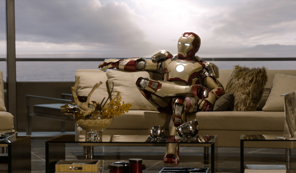 Робот Роберт Дауни