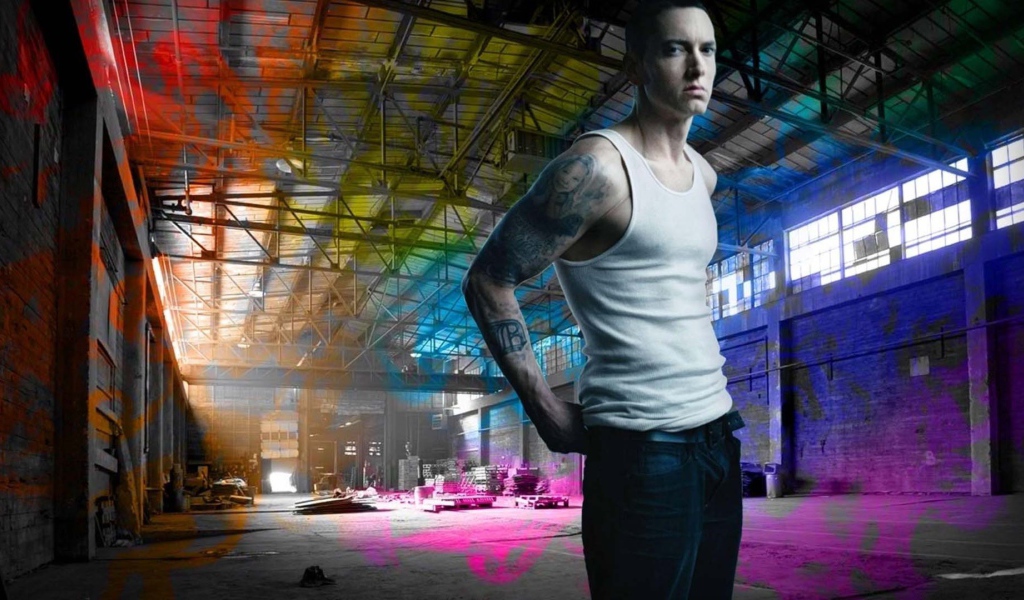Eminem на заброшенном складе
