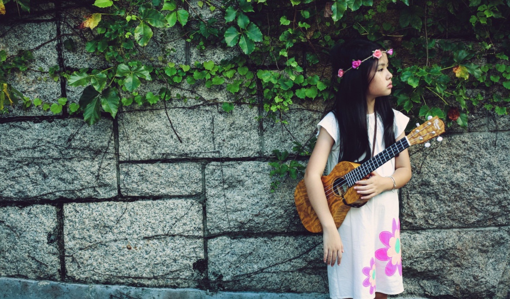 Девочка в веночке