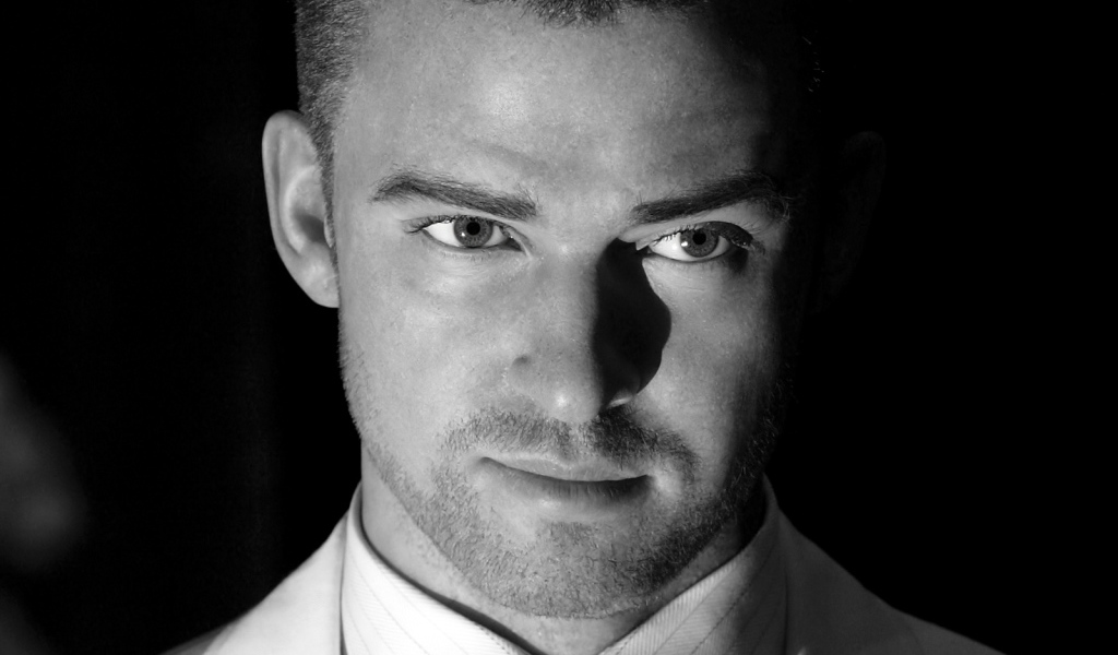 Джастин Тимберлейк черно-белая фотосессия