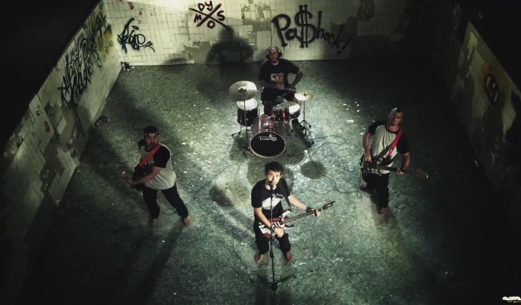 Noize MC в своем новом видео