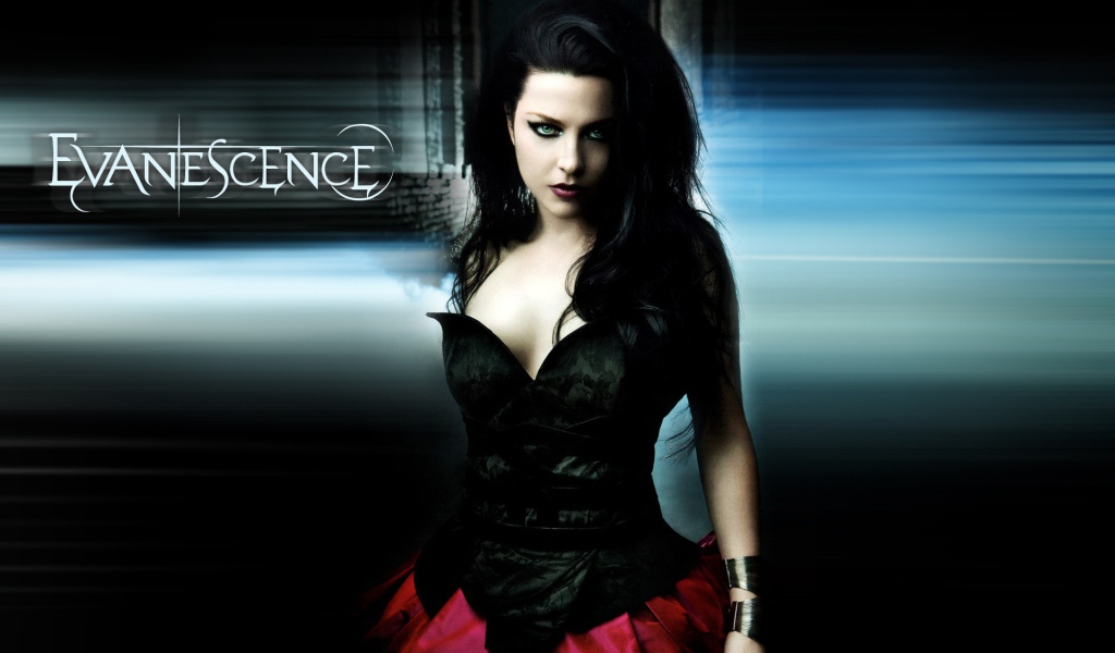 Эффектная солистка Evanescence