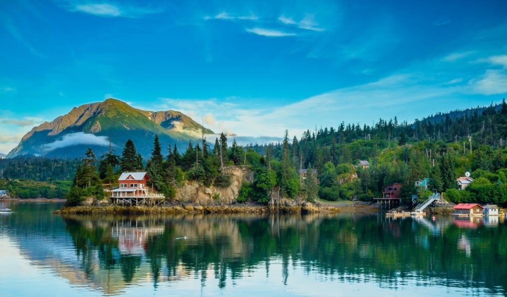 Деревня и пристань