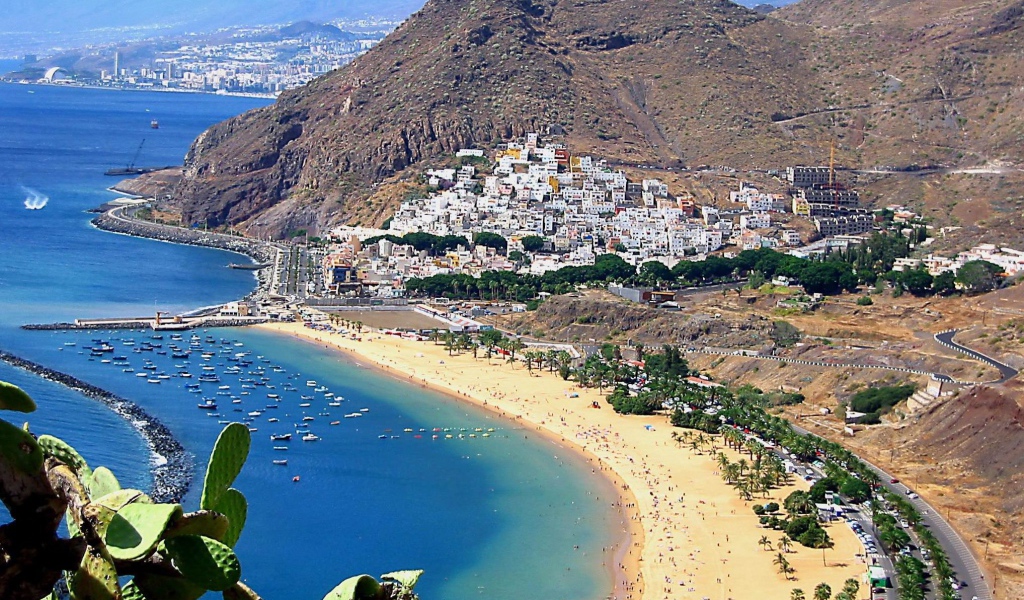 Золотой пляж на Тенерифе