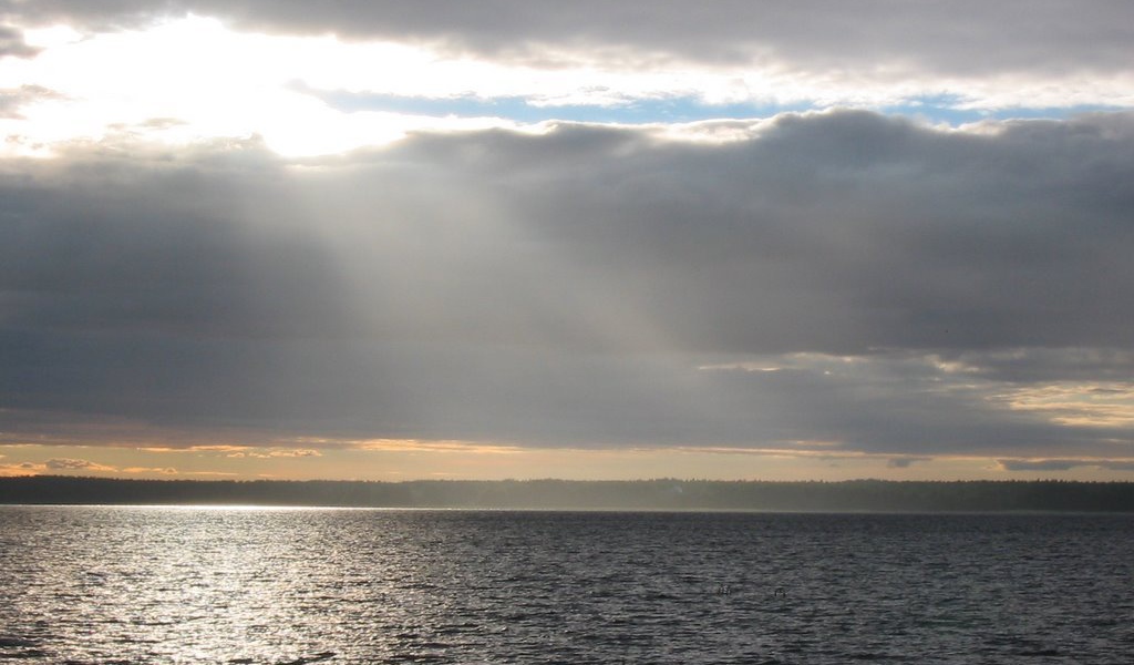 Золотой пляж на Кавголовском озере