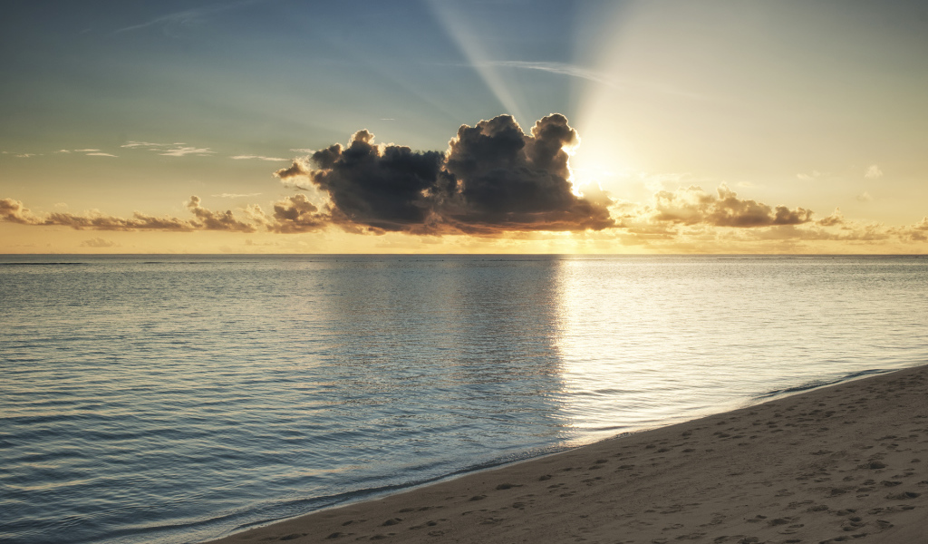 Закат на Мальдивах