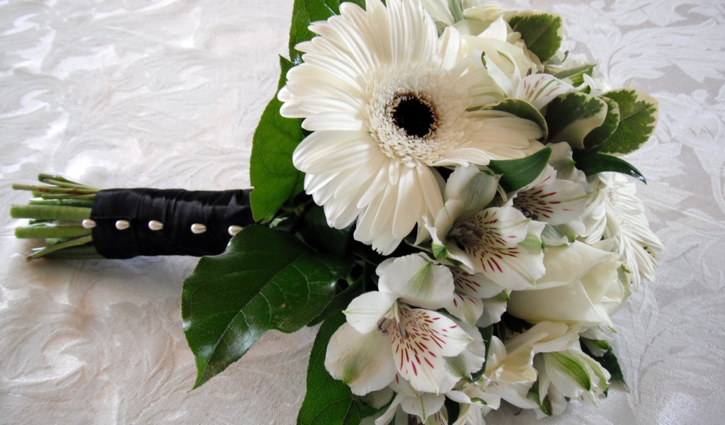 Свадебный букет невесты