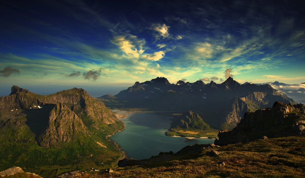 Остров в океане