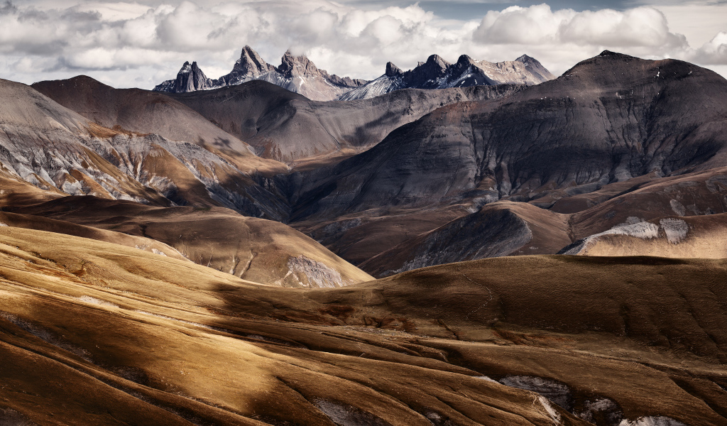 Величие гор