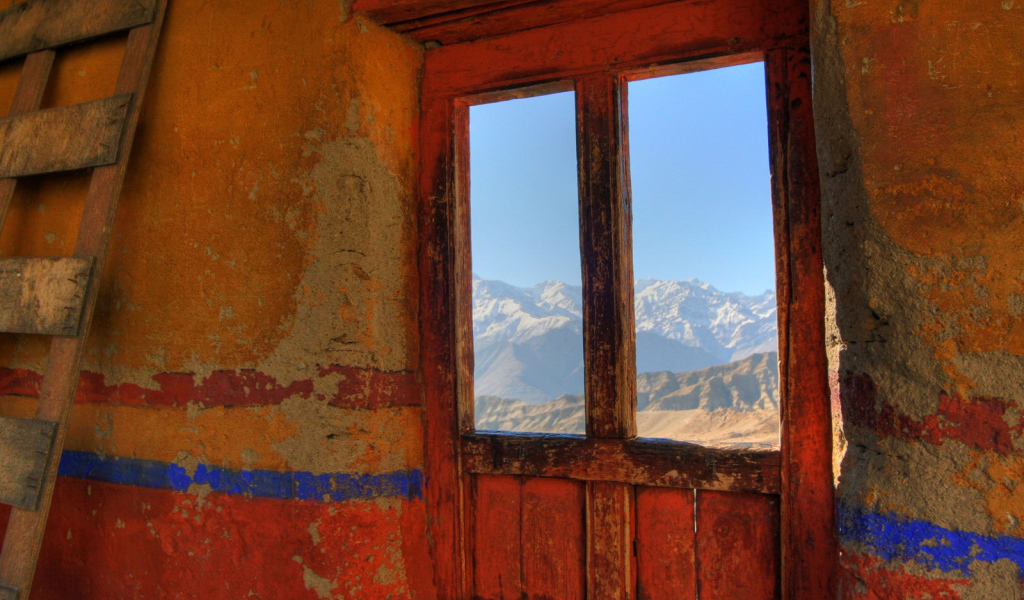 Вид из окна