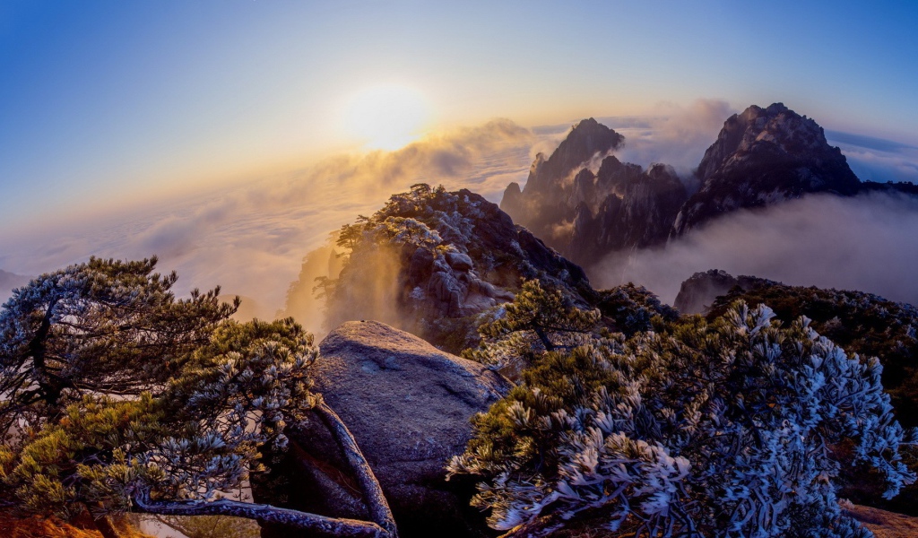 Вид с горной вешины