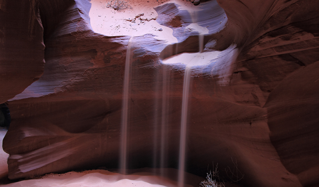 Песчаная река