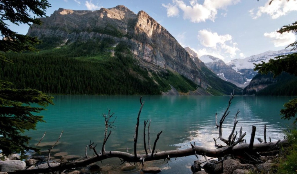 Высокогорное озеро