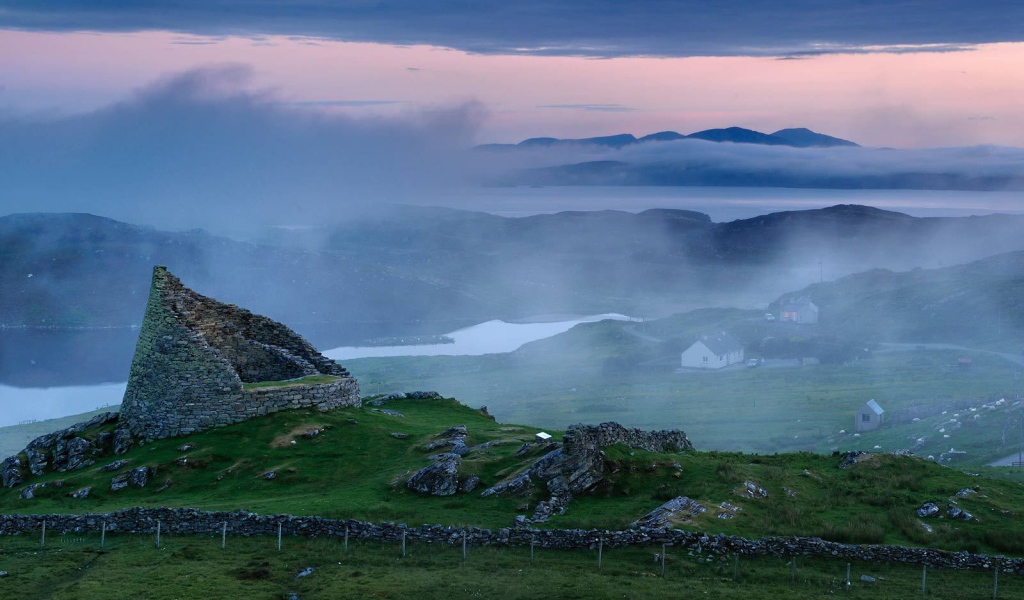 Древние постройки