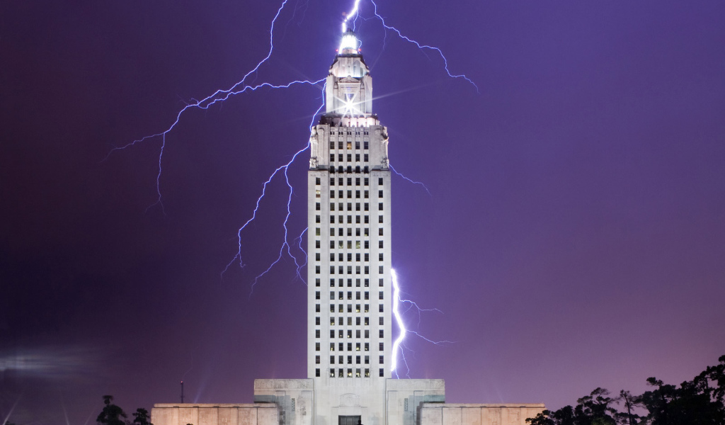 Удар молнии