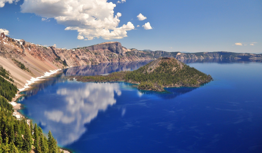 Кратерное озеро