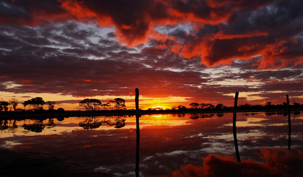 Красные облака
