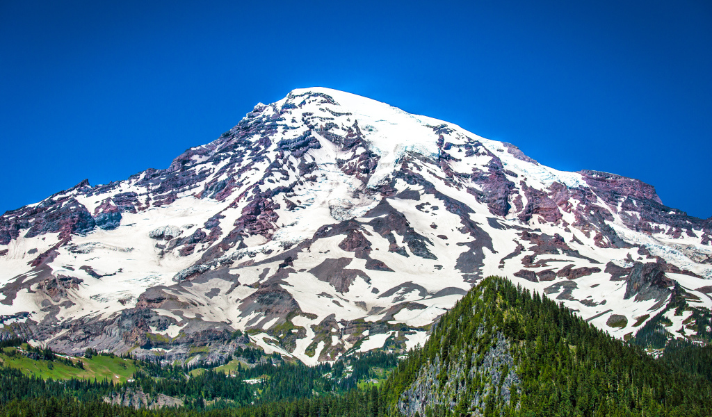 Стратовулкан Рейнир, штат Вашингтон, США