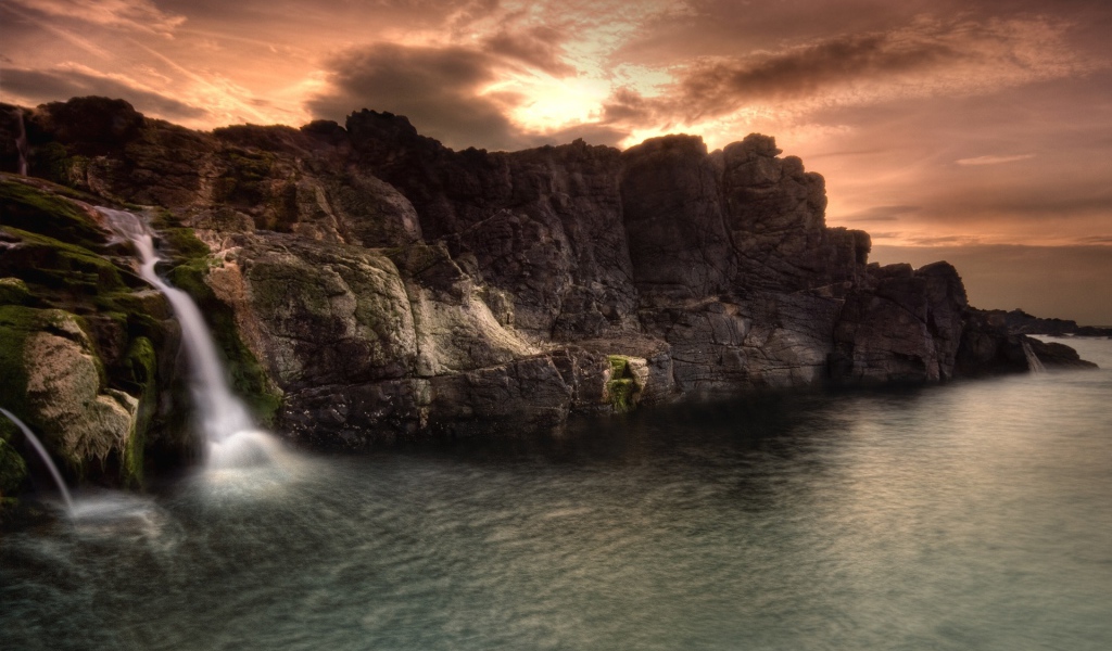 Восхитительный водопад