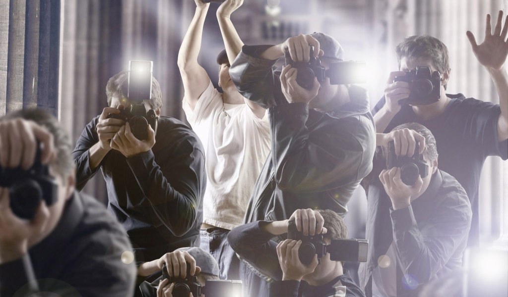 Папарацци ведут охоту