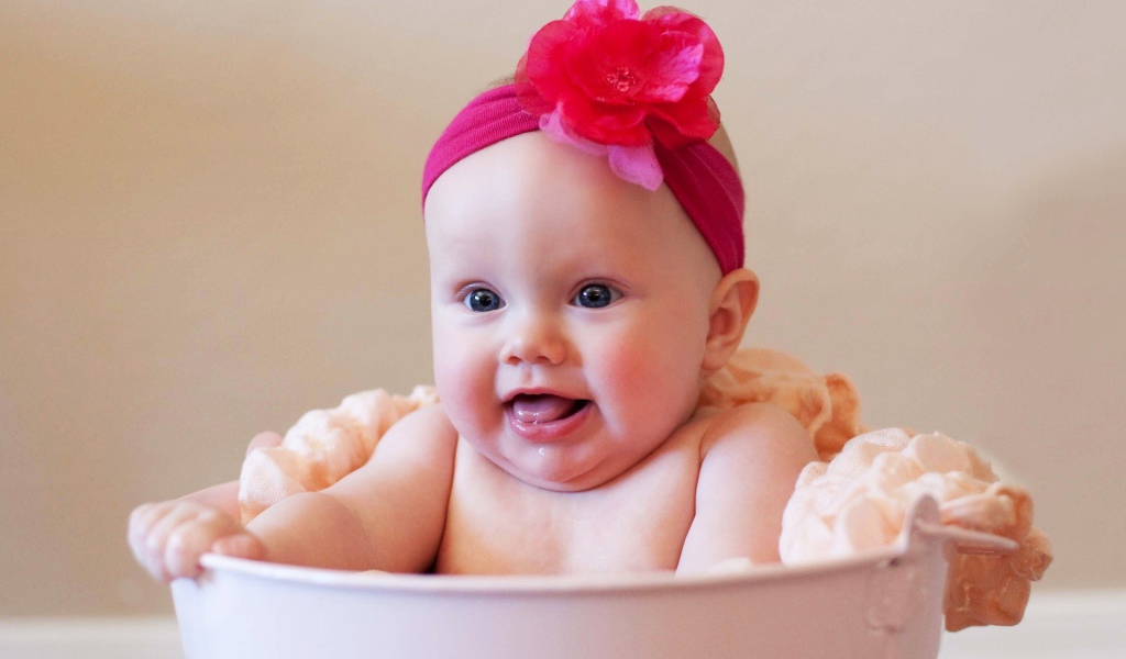 Милая девочка 