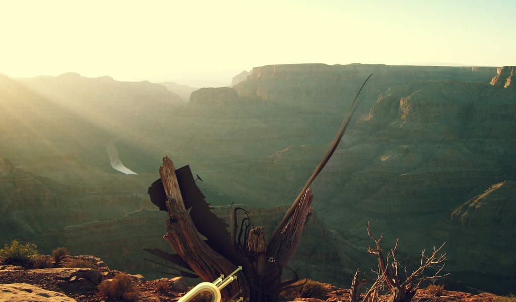 Абстракция на фоне гор