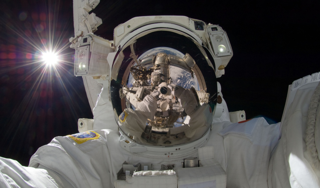 Автопортрет космонавта