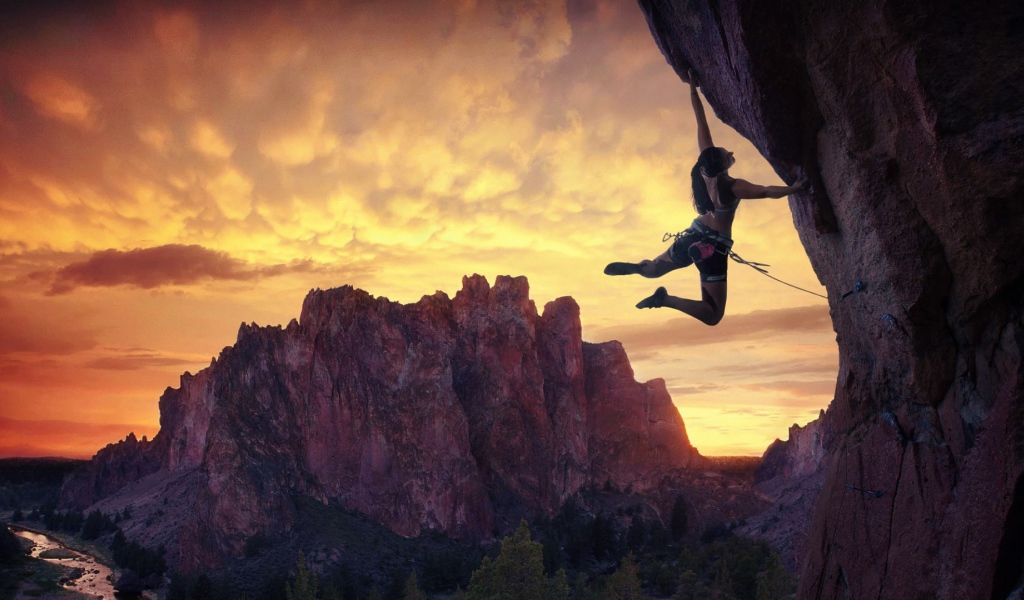 Aльпинистка со страховкой