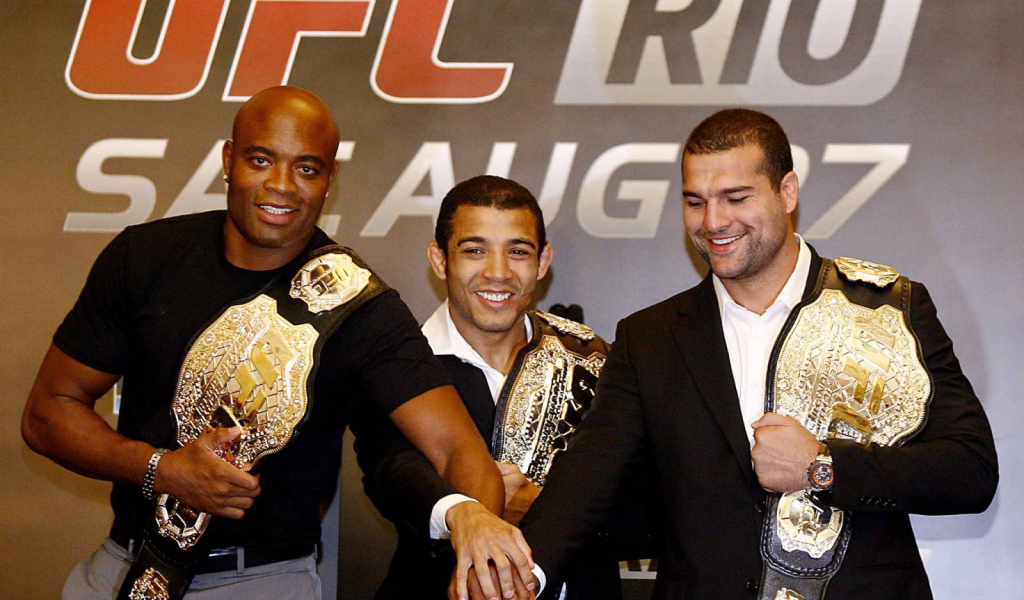 Известный боец Хосе Альдо