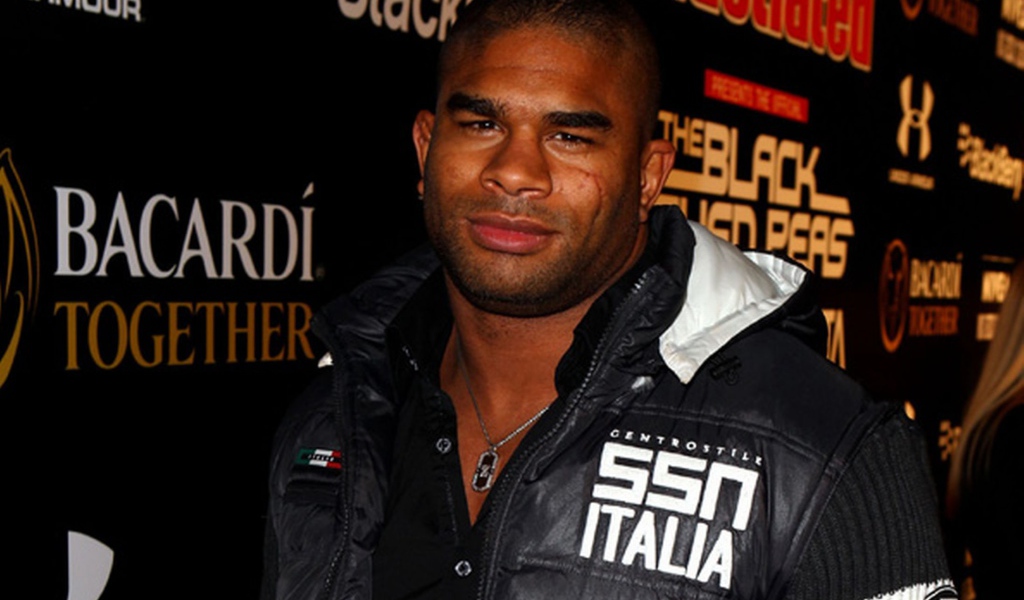 Бесстрашный боец UFC Алистер Оверим