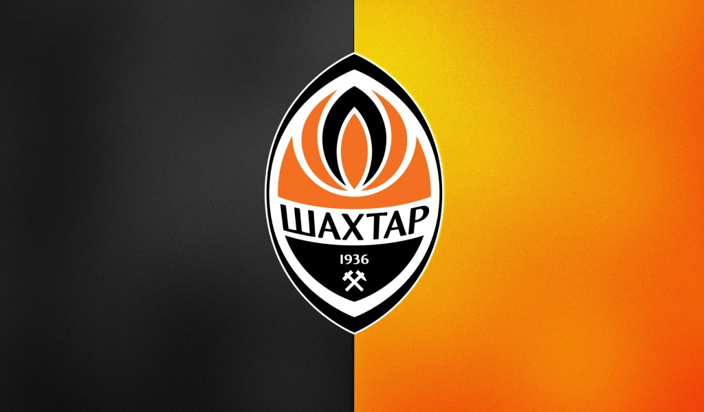 Знак  в двух цветах