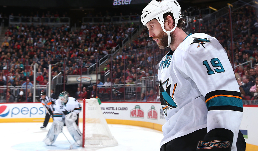 Лучший хоккеист Джо Торнтон