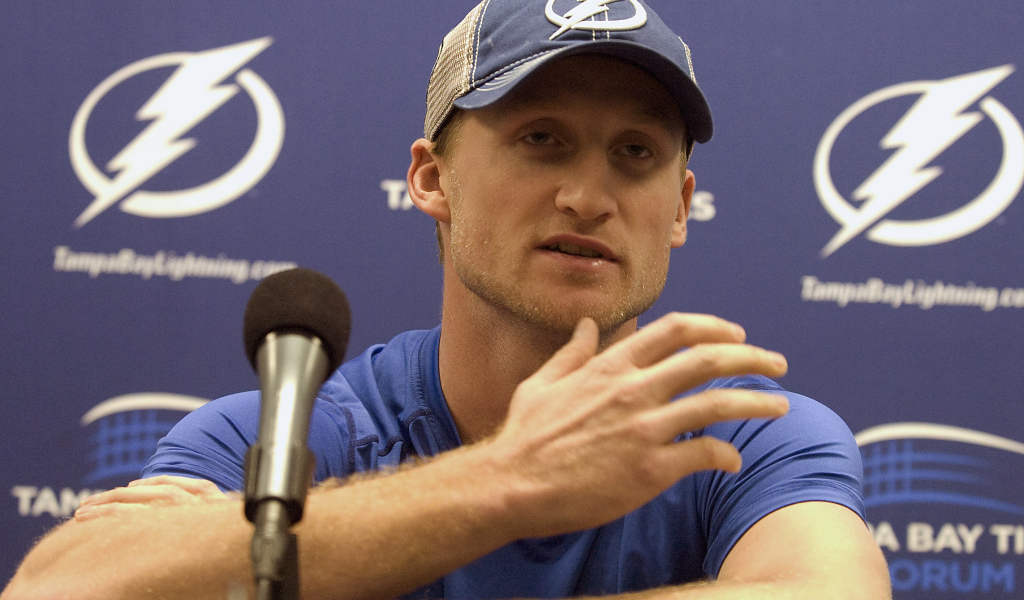 Лучший хоккеист НХЛ Стивен Стэмкос