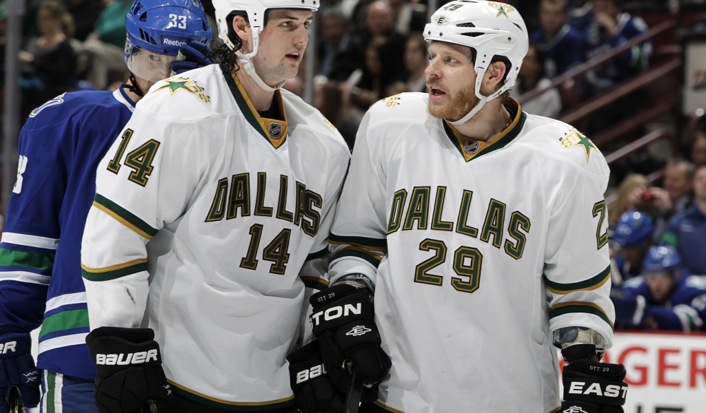 Популярный Хоккеист Джейми Бенн