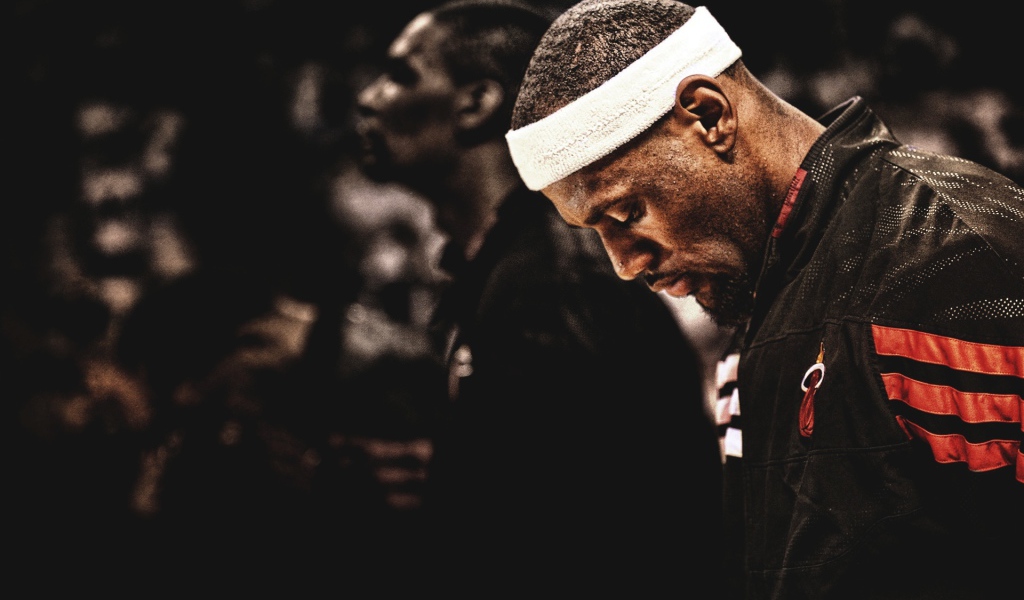 Баскетболист Леброн