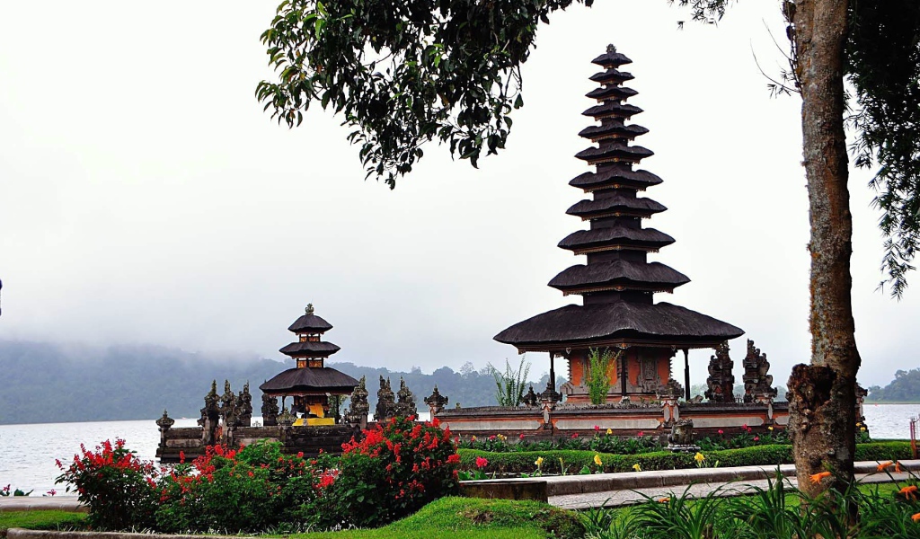 Буддийский храм на Бали