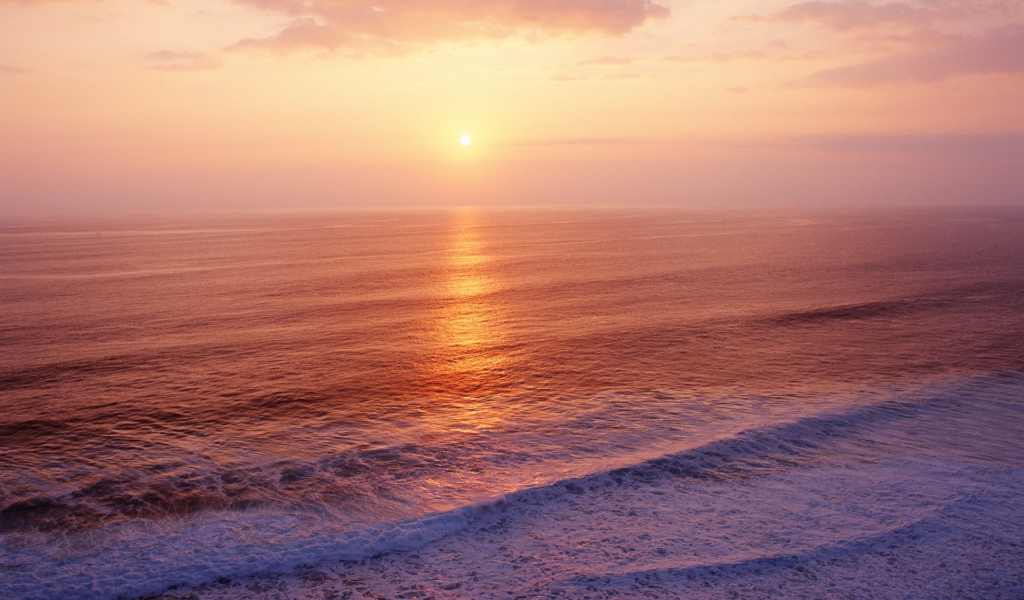 Восход над морем на Бали