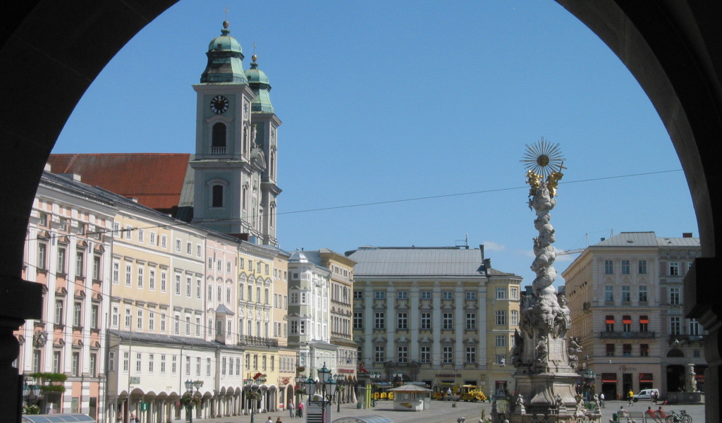 Арка в городе Линц, Австрия