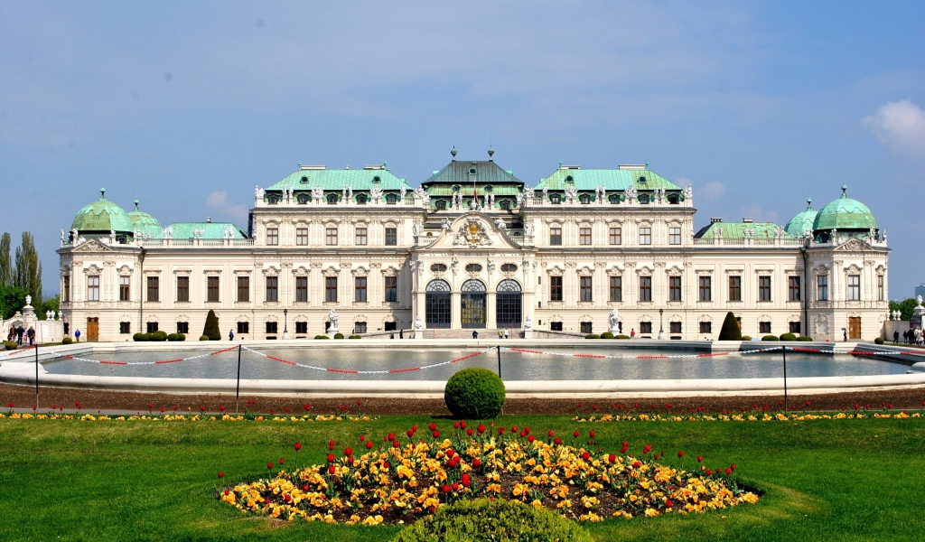 Бельведерский дворец в городе Вена, Австрия
