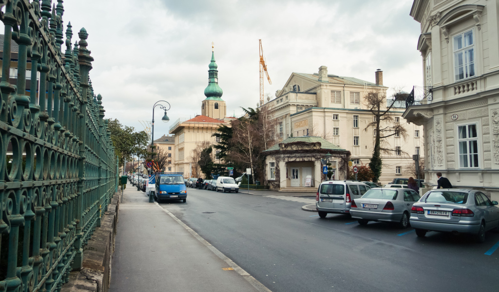 Городская улица на курорте Баден, Австрия