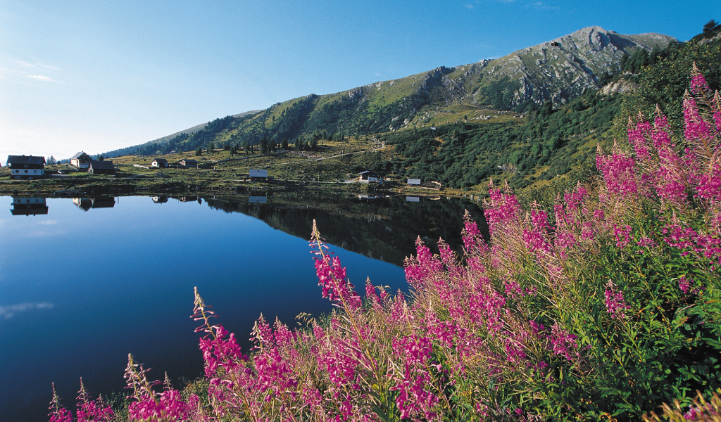 Озеро на горнолыжном курорте Бад Кляйнкирххайм, Австрия