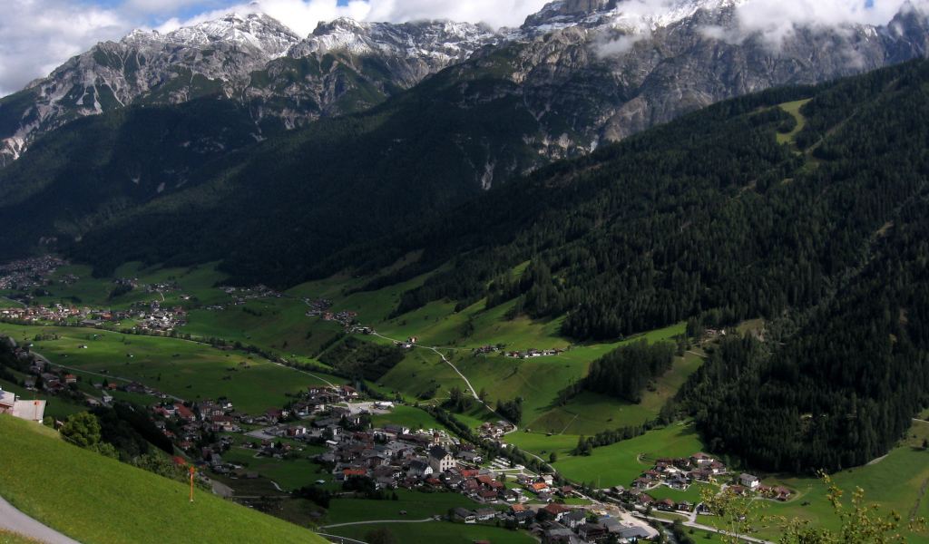 Пейзаж города Нойштифт, Австрия