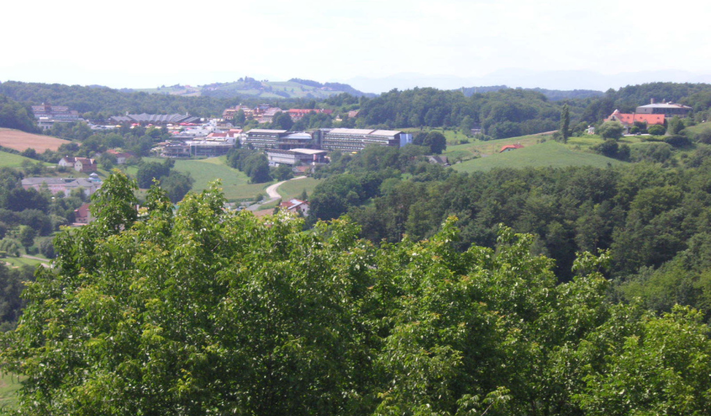 Окрестности на курорте Бад Лойперсдорф, Австрия