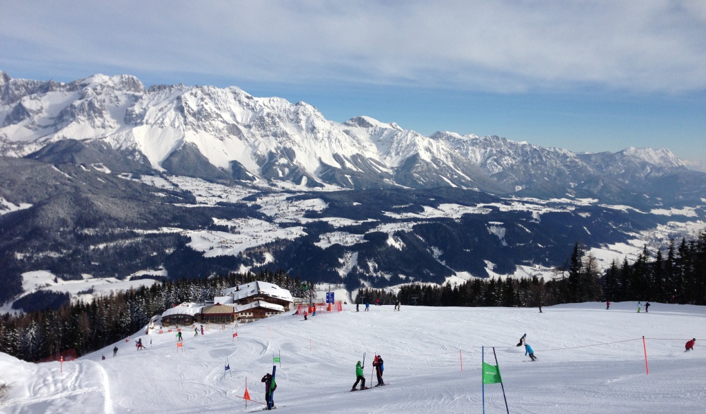 Лыжная трасса на горнолыжном курорте Шладминг, Австрия