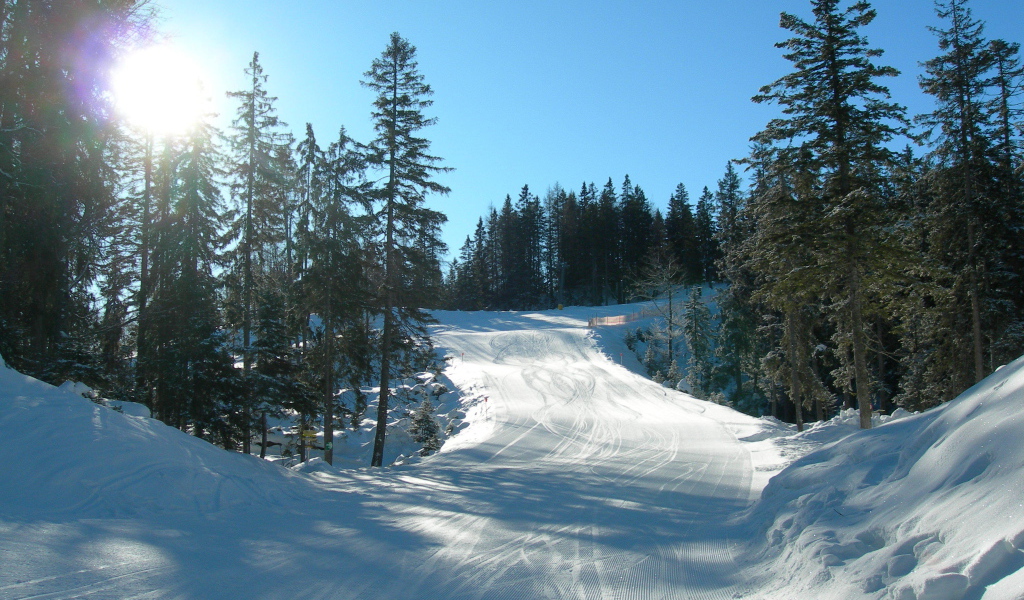 Лыжная трасса на курорте Зеефельд, Австрия