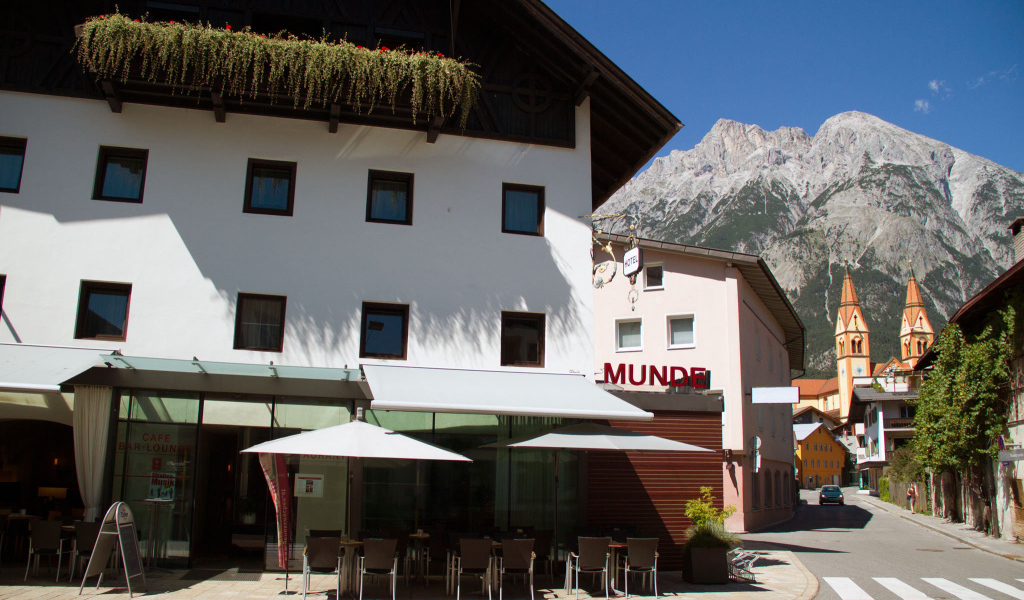 Ресторан на курорте Тельфс-Бюхен, Австрия