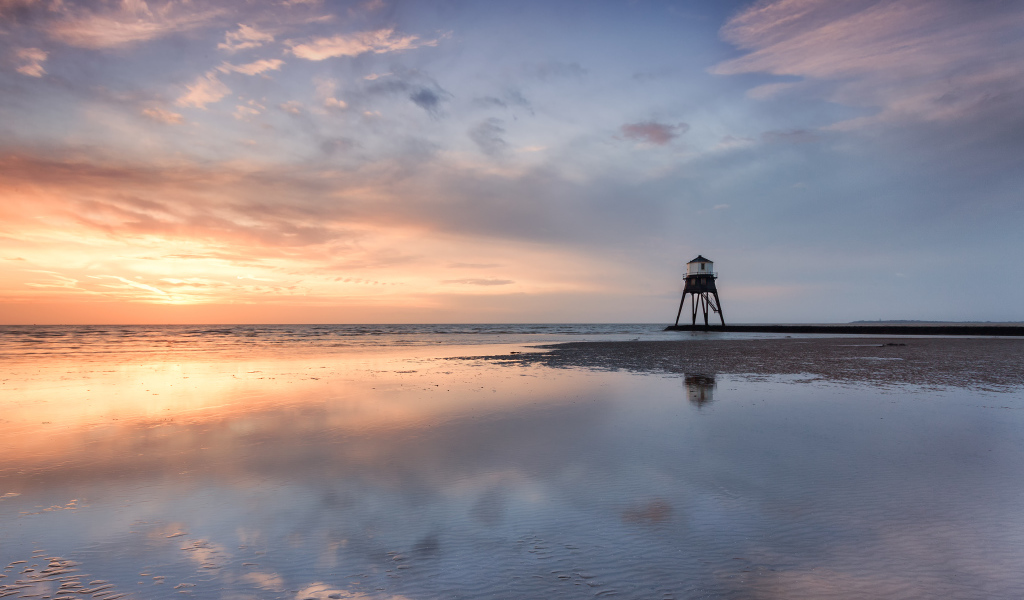 Фотография рассвета на побережье Великобритании