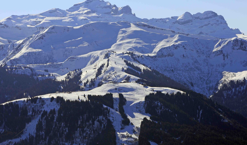 Альпы на горнолыжном курорте Самоен, Франция