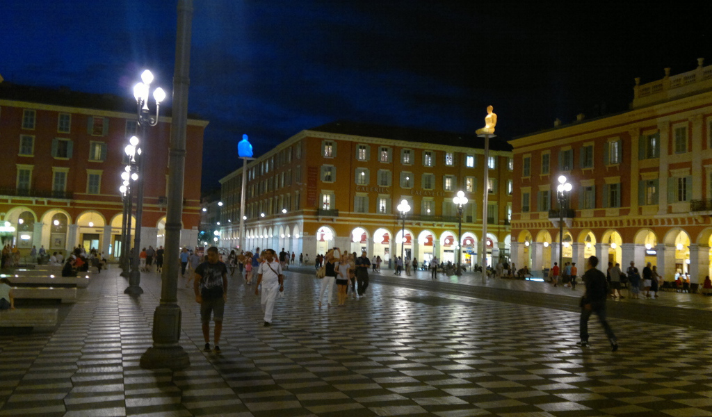 Площадь в городе Ницца, Франция