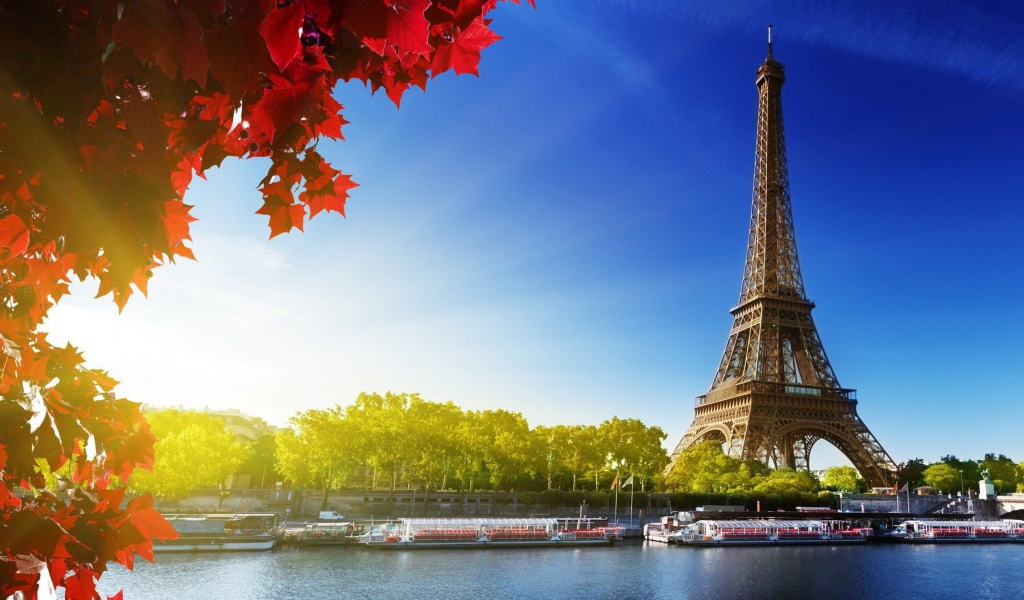 Осень в Париже, Франция